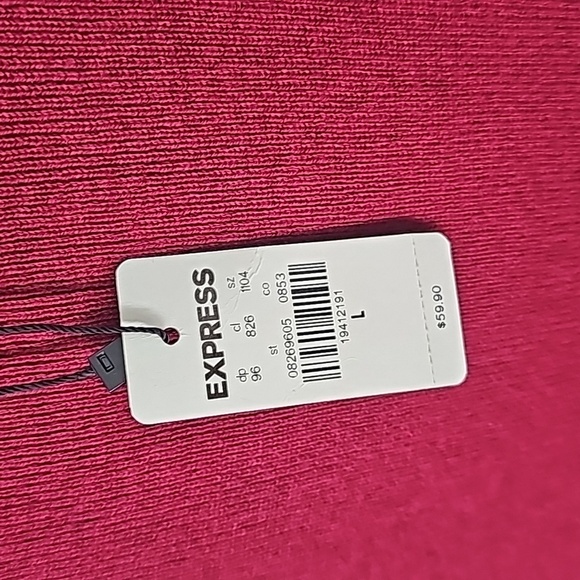 Express Cranberry Red Crew Neck Pullover Style Sweater w Ribbed Neck Wrist & Hem - Picture 7 of 10